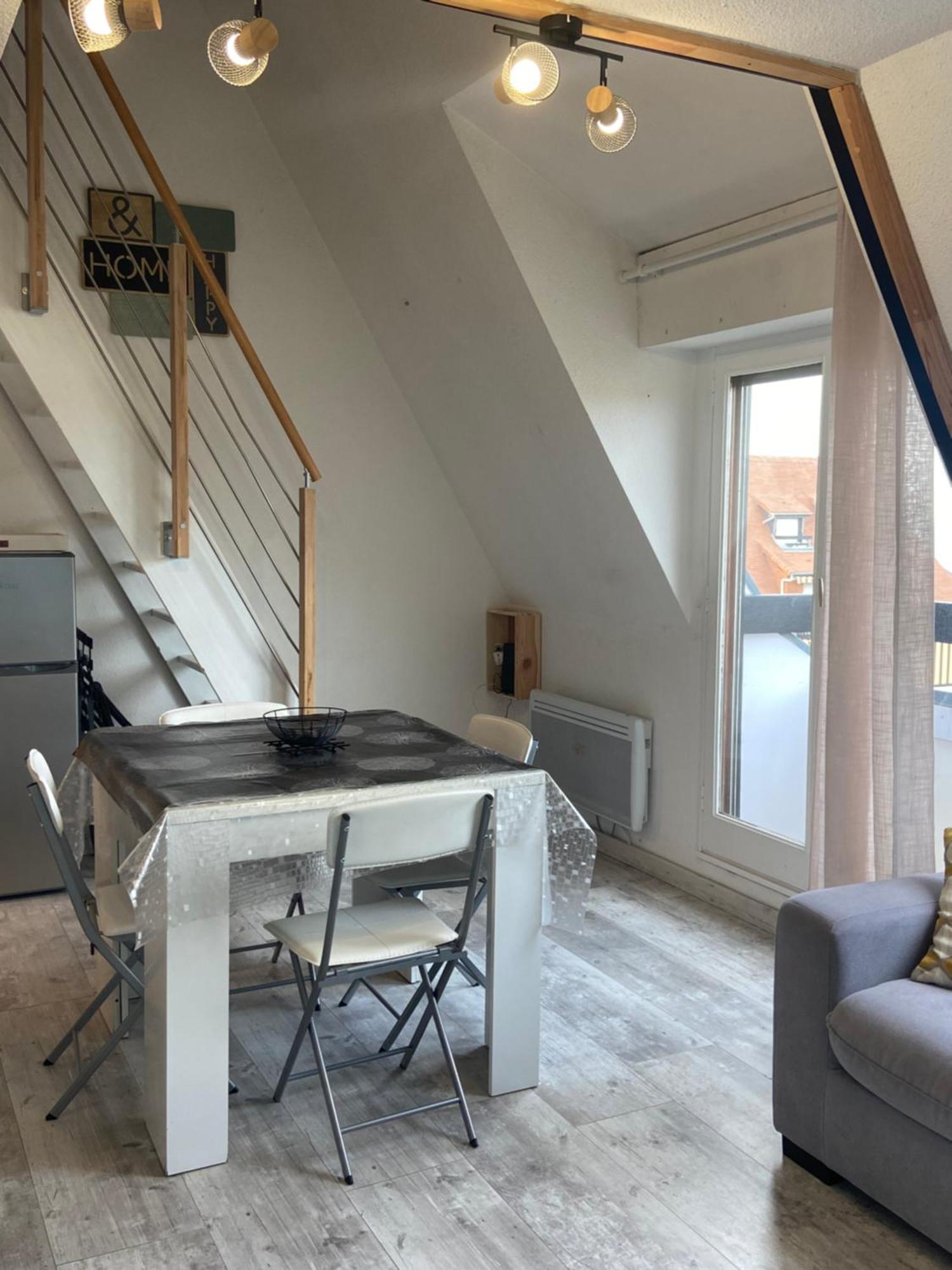 Appartamento Duplex à 150 mètres de la mer Villers-sur-Mer Esterno foto