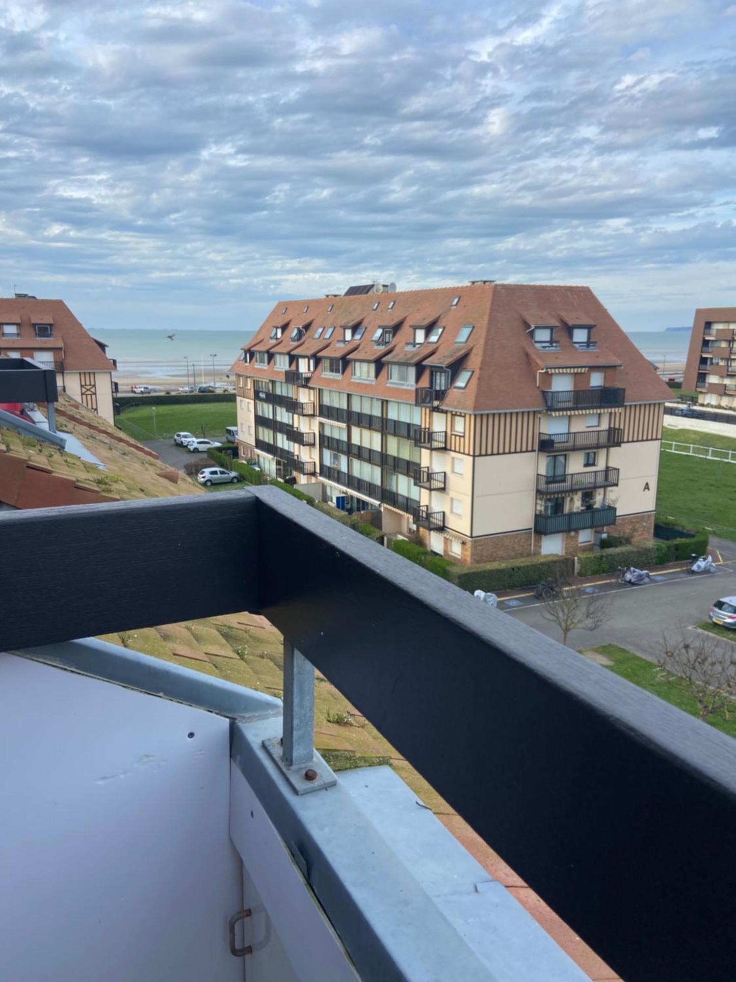 Appartamento Duplex à 150 mètres de la mer Villers-sur-Mer Esterno foto